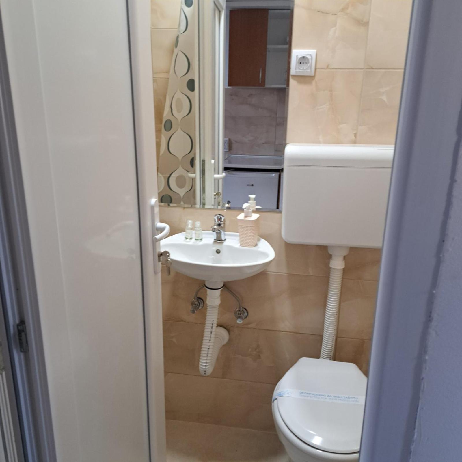 Libero Apartmani Surcin Номер фото